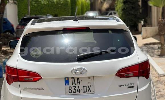 Acheter Occasion Voiture Hyundai Santa Fe Blanc à Dakar, Dakar Acheter Occasion Voiture Hyundai Santa Fe Blanc à Dakar, Dakar