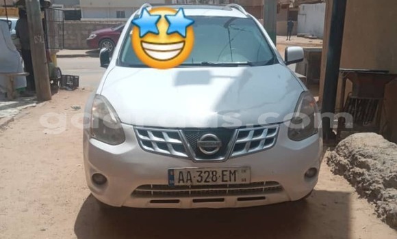 Acheter Occasion Voiture Nissan Rogue Blanc à Dakar, Dakar Acheter Occasion Voiture Nissan Rogue Blanc à Dakar, Dakar