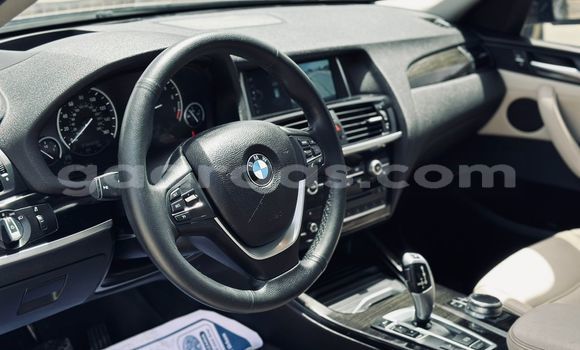 Dieundeu Occasion BMW X3 Blue Auto in Dakar in Dakar Dieundeu Occasion BMW X3 Blue Auto in Dakar in Dakar