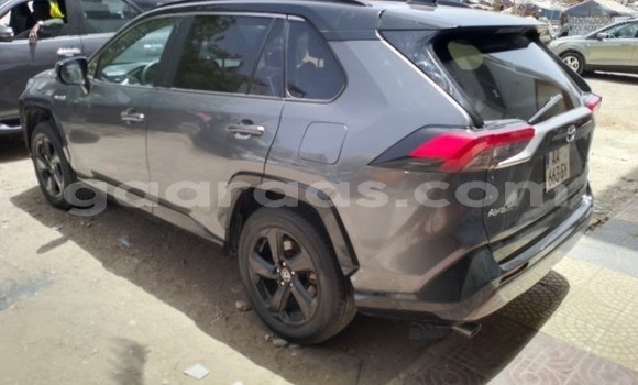 Buy Used Toyota RAV4 Silver Car in Dakar in Dakar Buy Used Toyota RAV4 Silver Car in Dakar in Dakar