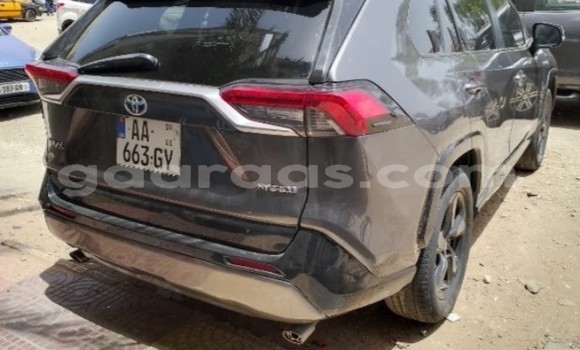 Buy Used Toyota RAV4 Silver Car in Dakar in Dakar Buy Used Toyota RAV4 Silver Car in Dakar in Dakar