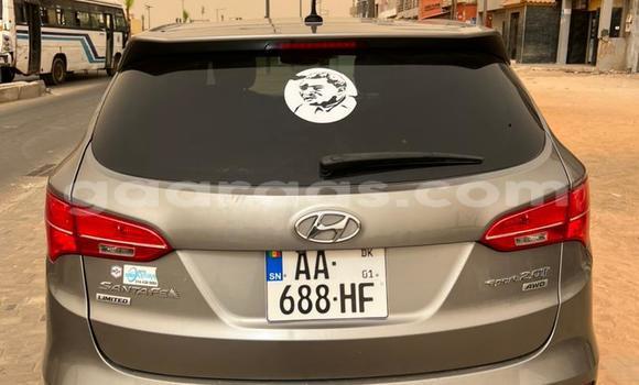 Acheter Occasion Voiture Hyundai Santa Fe Gris à Dakar, Dakar Acheter Occasion Voiture Hyundai Santa Fe Gris à Dakar, Dakar