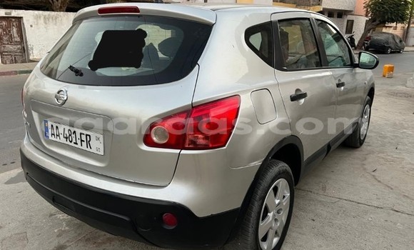 Buy Used Nissan Qashqai Silver Car in Dakar in Dakar Buy Used Nissan Qashqai Silver Car in Dakar in Dakar