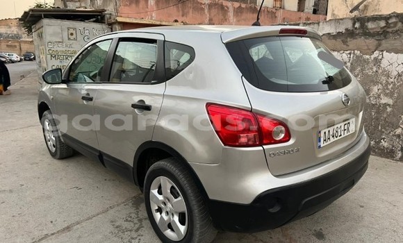 Buy Used Nissan Qashqai Silver Car in Dakar in Dakar Buy Used Nissan Qashqai Silver Car in Dakar in Dakar