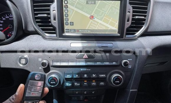 Dieundeu Occasion Kia Sportage Blue Auto in Dakar in Dakar Dieundeu Occasion Kia Sportage Blue Auto in Dakar in Dakar