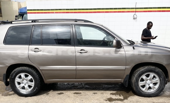 Buy Used Toyota Highlander Brown Car in Dakar in Dakar
