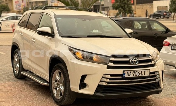 Acheter Occasion Voiture Toyota Highlander Blanc à Dakar, Dakar Acheter Occasion Voiture Toyota Highlander Blanc à Dakar, Dakar