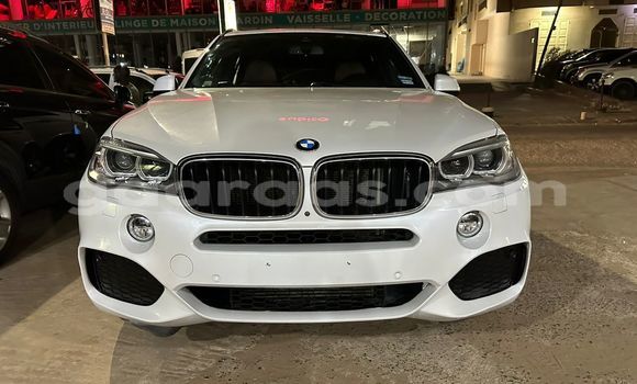 Acheter Occasion Voiture BMW X5 Blanc à Dakar, Dakar Acheter Occasion Voiture BMW X5 Blanc à Dakar, Dakar