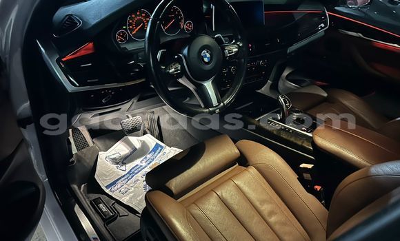 Acheter Occasion Voiture BMW X5 Blanc à Dakar, Dakar Acheter Occasion Voiture BMW X5 Blanc à Dakar, Dakar