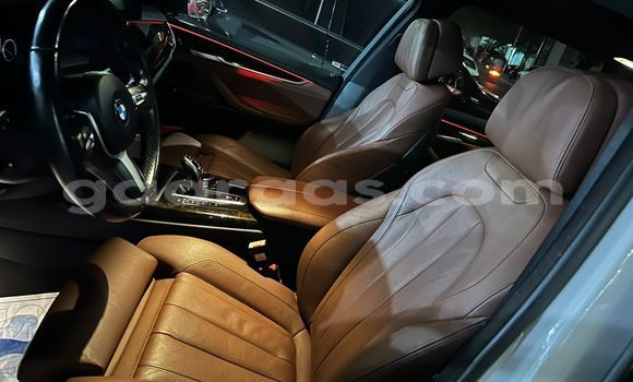 Acheter Occasion Voiture BMW X5 Blanc à Dakar, Dakar Acheter Occasion Voiture BMW X5 Blanc à Dakar, Dakar