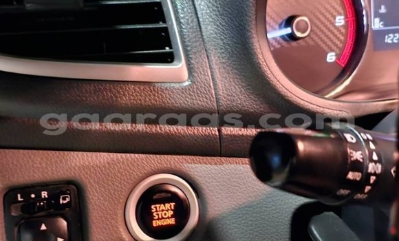 Buy Used Mitsubishi L200 White Car in Dakar in Dakar Buy Used Mitsubishi L200 White Car in Dakar in Dakar