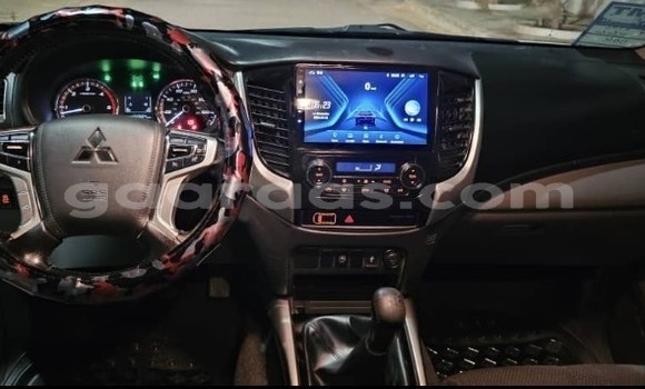 Buy Used Mitsubishi L200 White Car in Dakar in Dakar Buy Used Mitsubishi L200 White Car in Dakar in Dakar