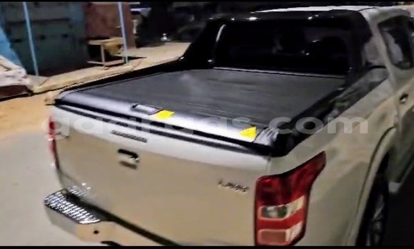 Buy Used Mitsubishi L200 White Car in Dakar in Dakar Buy Used Mitsubishi L200 White Car in Dakar in Dakar