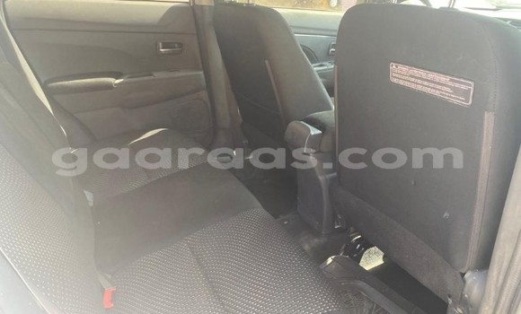 Dieundeu Occasion Mitsubishi RVR White Auto in Dakar in Dakar Dieundeu Occasion Mitsubishi RVR White Auto in Dakar in Dakar