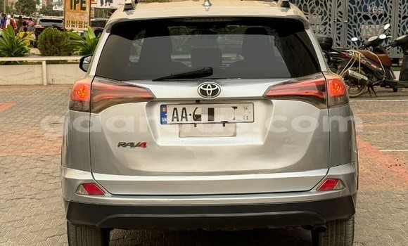 Acheter Occasion Voiture Toyota RAV4 Gris à Dakar, Dakar Acheter Occasion Voiture Toyota RAV4 Gris à Dakar, Dakar
