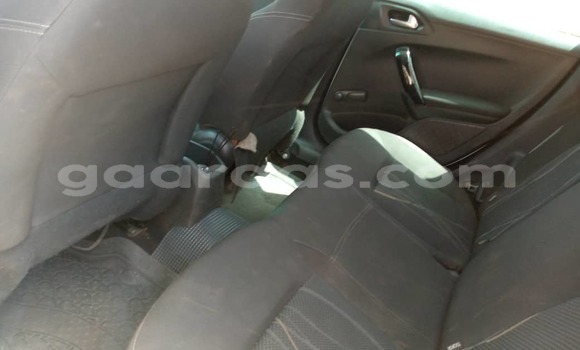 Buy Used Peugeot 208 White Car in Dakar in Dakar Buy Used Peugeot 208 White Car in Dakar in Dakar