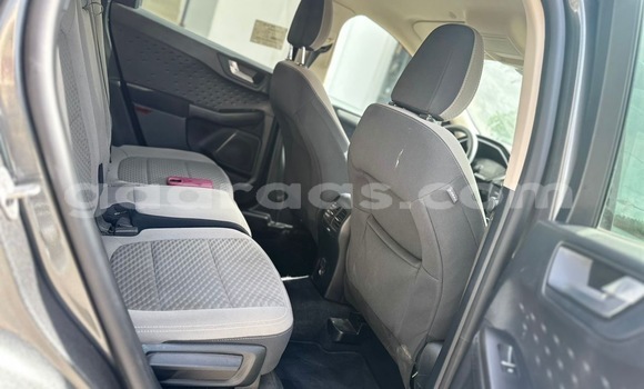 Acheter Neuf Voiture FORD MUSTANG Gris à Touba, Diourbel Acheter Neuf Voiture FORD MUSTANG Gris à Touba, Diourbel