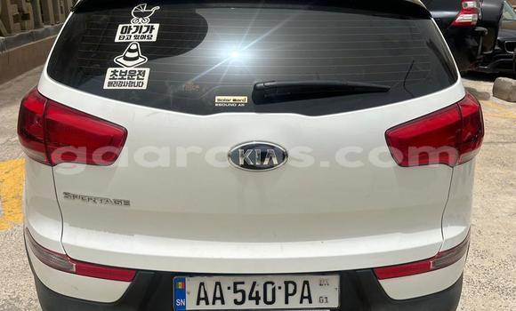 Buy Used Kia Sportage White Car in Dakar in Dakar Buy Used Kia Sportage White Car in Dakar in Dakar
