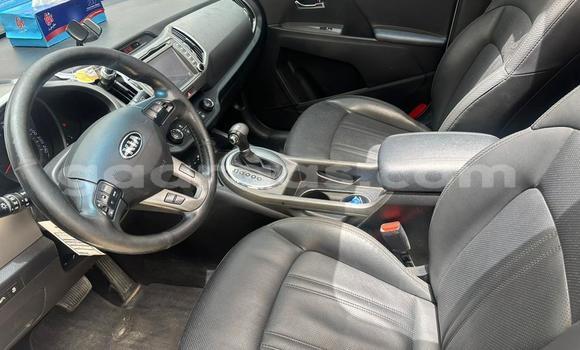 Buy Used Kia Sportage White Car in Dakar in Dakar Buy Used Kia Sportage White Car in Dakar in Dakar