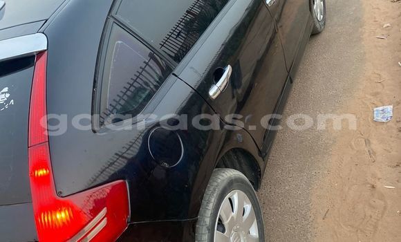 Acheter Occasion Voiture Citroen C4 Noir à Dakar, Dakar Acheter Occasion Voiture Citroen C4 Noir à Dakar, Dakar