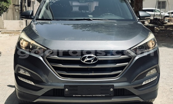 Buy Import Hyundai Tucson Silver Car in Dakar in Dakar Buy Import Hyundai Tucson Silver Car in Dakar in Dakar