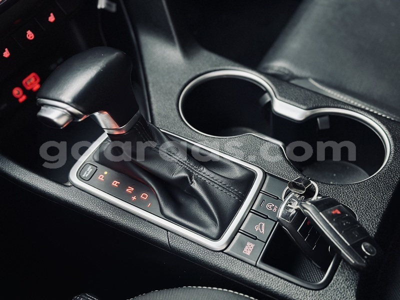 Big with watermark kia sportage dakar dakar 17347