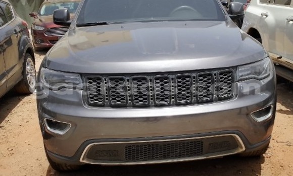 Dieundeu Occasion Jeep Grand Cherokee Silver Auto in Dakar in Dakar Dieundeu Occasion Jeep Grand Cherokee Silver Auto in Dakar in Dakar