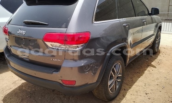 Dieundeu Occasion Jeep Grand Cherokee Silver Auto in Dakar in Dakar Dieundeu Occasion Jeep Grand Cherokee Silver Auto in Dakar in Dakar