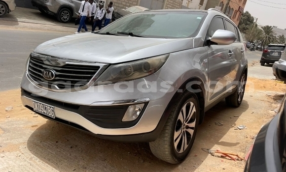 Buy Used Kia Sportage Silver Car in Dakar in Dakar Buy Used Kia Sportage Silver Car in Dakar in Dakar