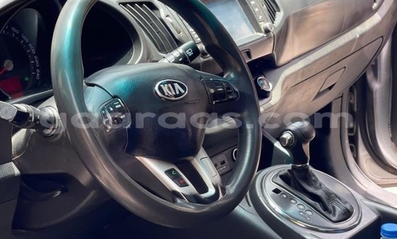 Buy Used Kia Sportage Silver Car in Dakar in Dakar Buy Used Kia Sportage Silver Car in Dakar in Dakar