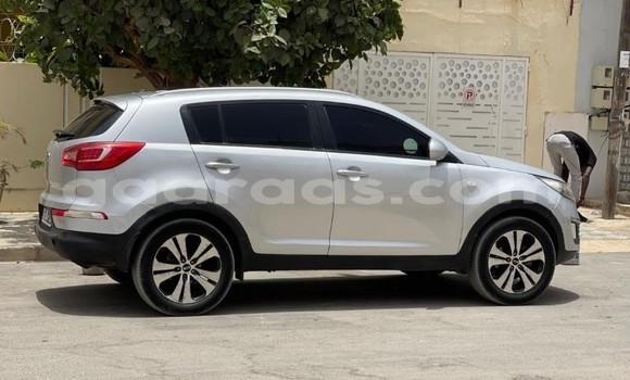 Buy Used Kia Sportage Silver Car in Dakar in Dakar Buy Used Kia Sportage Silver Car in Dakar in Dakar