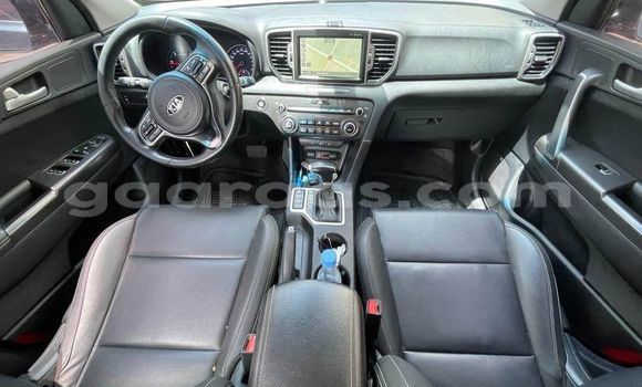 Acheter Occasion Voiture Kia Sportage Noir à Dakar, Dakar Acheter Occasion Voiture Kia Sportage Noir à Dakar, Dakar