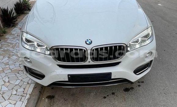 Acheter Occasion Voiture BMW X6 Blanc à Dakar, Dakar Acheter Occasion Voiture BMW X6 Blanc à Dakar, Dakar