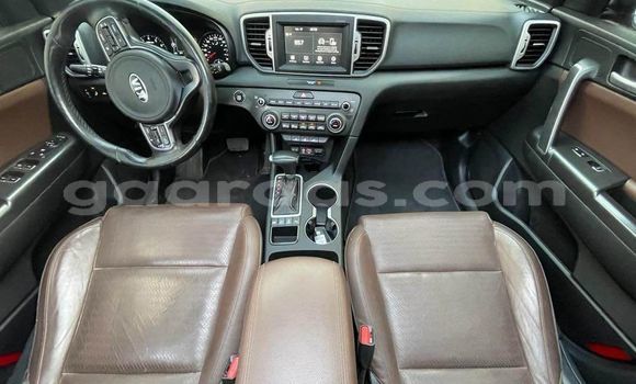 Acheter Occasion Voiture Kia Sportage Noir à Dakar, Dakar Acheter Occasion Voiture Kia Sportage Noir à Dakar, Dakar