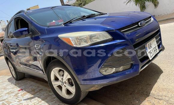 Buy Used Ford Escape Blue Car in Dakar in Dakar