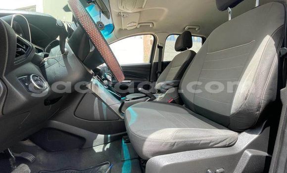 Acheter Occasion Voiture Ford Escape Bleu à Dakar, Dakar Acheter Occasion Voiture Ford Escape Bleu à Dakar, Dakar