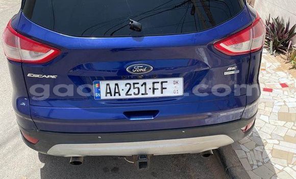 Acheter Occasion Voiture Ford Escape Bleu à Dakar, Dakar Acheter Occasion Voiture Ford Escape Bleu à Dakar, Dakar