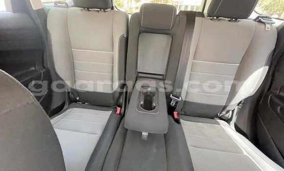 Acheter Occasion Voiture Ford Escape Bleu à Dakar, Dakar Acheter Occasion Voiture Ford Escape Bleu à Dakar, Dakar