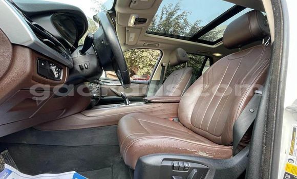 Acheter Occasion Voiture BMW X5 Blanc à Dakar, Dakar Acheter Occasion Voiture BMW X5 Blanc à Dakar, Dakar