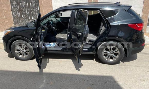 Acheter Occasion Voiture Hyundai Santa Fe Noir à Dakar, Dakar Acheter Occasion Voiture Hyundai Santa Fe Noir à Dakar, Dakar