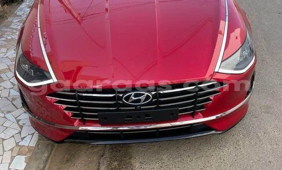 Dieundeu Occasion Hyundai Sonata Red Auto in Dakar in Dakar