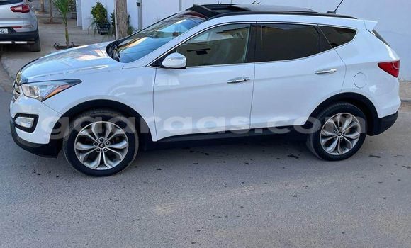 Acheter Occasion Voiture Hyundai Santa Fe Blanc à Dakar, Dakar Acheter Occasion Voiture Hyundai Santa Fe Blanc à Dakar, Dakar