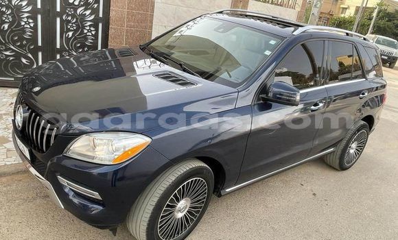 Acheter Occasion Voiture Mercedes‒Benz ML–Class Noir à Dakar, Dakar Acheter Occasion Voiture Mercedes‒Benz ML–Class Noir à Dakar, Dakar