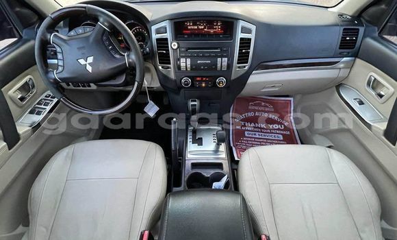 Acheter Occasion Voiture Mitsubishi Pajero Noir à Dakar, Dakar Acheter Occasion Voiture Mitsubishi Pajero Noir à Dakar, Dakar