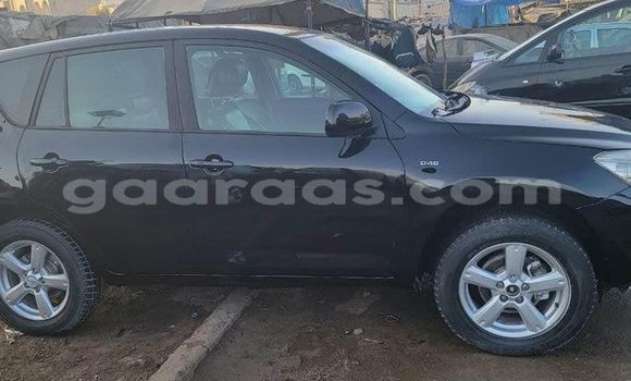 Acheter Occasion Voiture Toyota RAV4 Noir à Dakar, Dakar Acheter Occasion Voiture Toyota RAV4 Noir à Dakar, Dakar