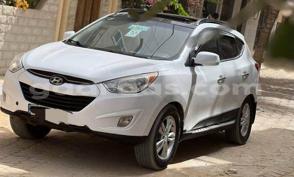 Buy Used Hyundai Tucson White Car in Dakar in Dakar Buy Used Hyundai Tucson White Car in Dakar in Dakar