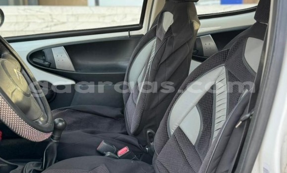 Buy Used Citroen C1 White Car in Dakar in Dakar Buy Used Citroen C1 White Car in Dakar in Dakar