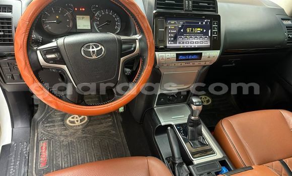 Acheter Occasion Voiture Toyota Prado Blanc à Dakar, Dakar Acheter Occasion Voiture Toyota Prado Blanc à Dakar, Dakar