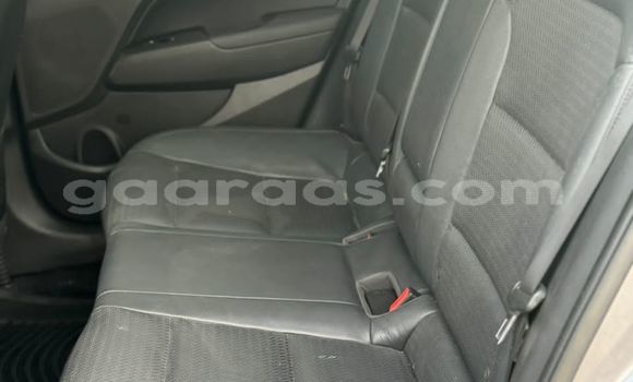 Buy Import Hyundai Elantra Silver Car in Dakar in Dakar Buy Import Hyundai Elantra Silver Car in Dakar in Dakar
