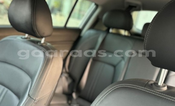 Buy Used Kia Sportage White Car in Dakar in Dakar Buy Used Kia Sportage White Car in Dakar in Dakar